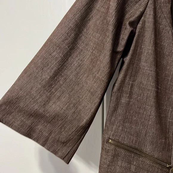 Roz & Ali blazer, three-quarter sleeves, brown with zippered pockets, 3X - Picture 5 of 6